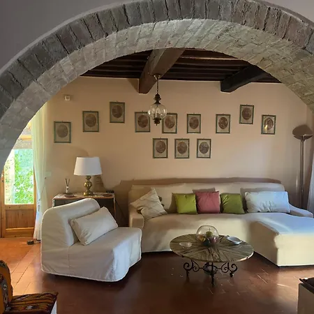 Villa Lo Scrogio *
